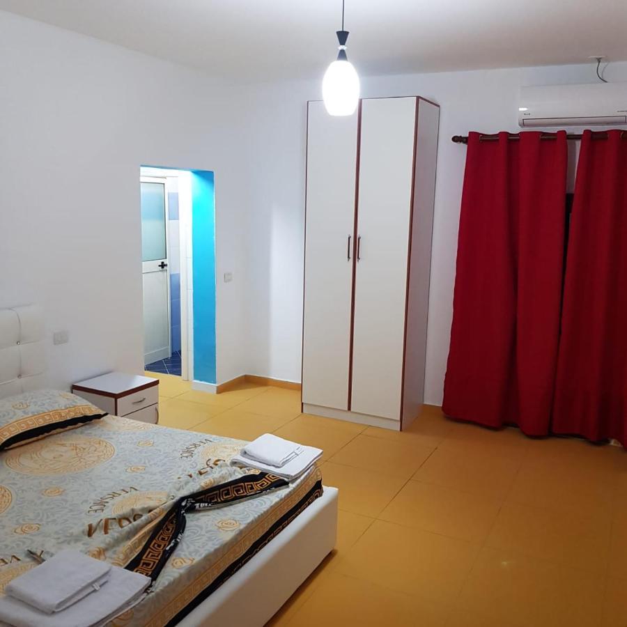 Hotel Restorant Genti Peshkatari Orikum Buitenkant foto